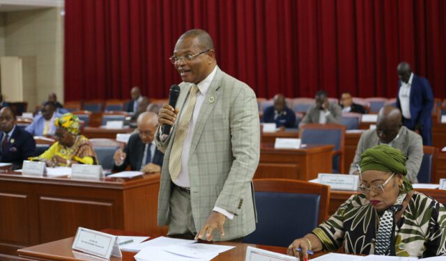 Foto: Prensa Senado